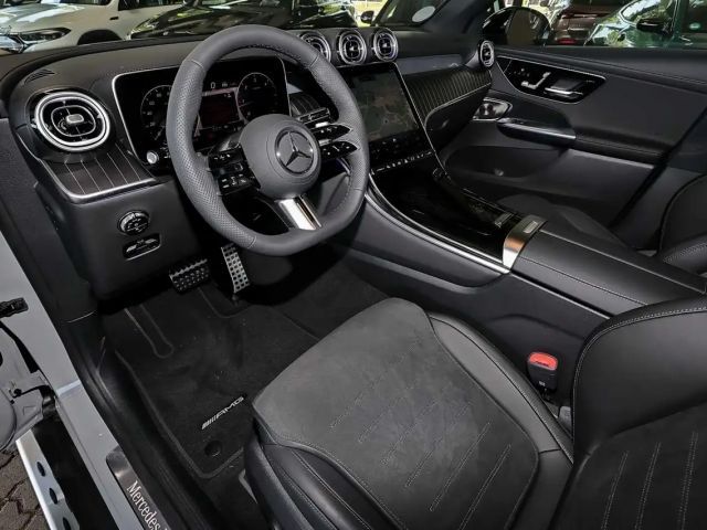 Mercedes-Benz GLC 300 4MATIC AMG Line GLC 300 d