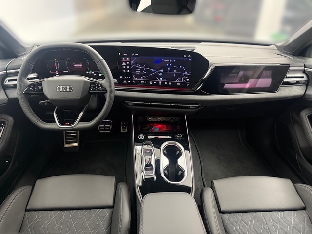 Audi A6 Avant Quattro S-Tronic