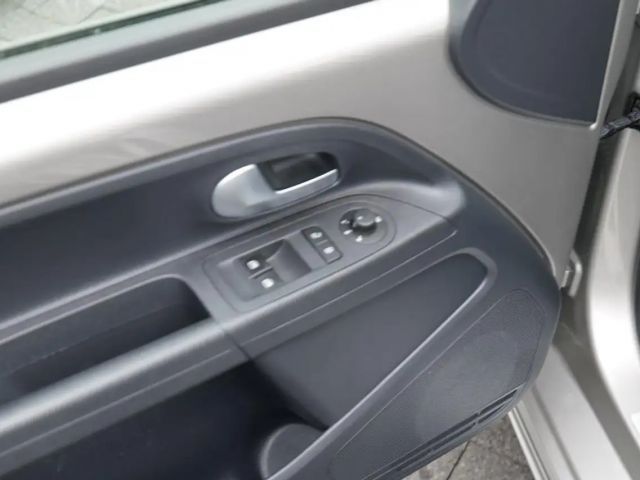 Volkswagen e-up! 61 kW 32,3 kWh 1-Gang-Automatik