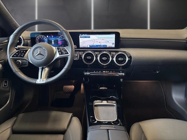 Mercedes-Benz CLA 180 Coupé