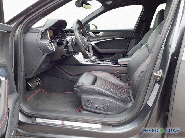 Audi RS6 Avant Quattro