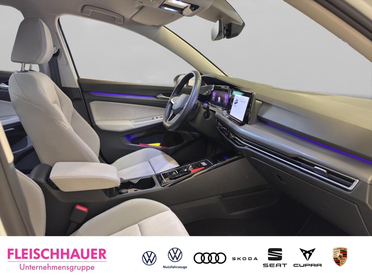 Volkswagen Golf 1.5 eTSI Golf VIII Style