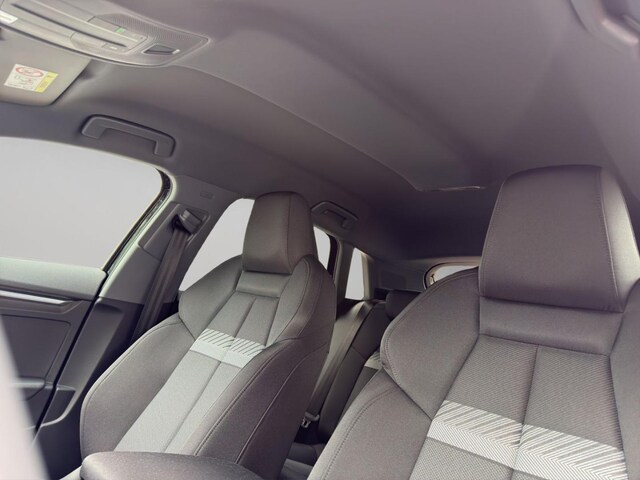 Audi A3 30 TFSI S-Tronic Sportback