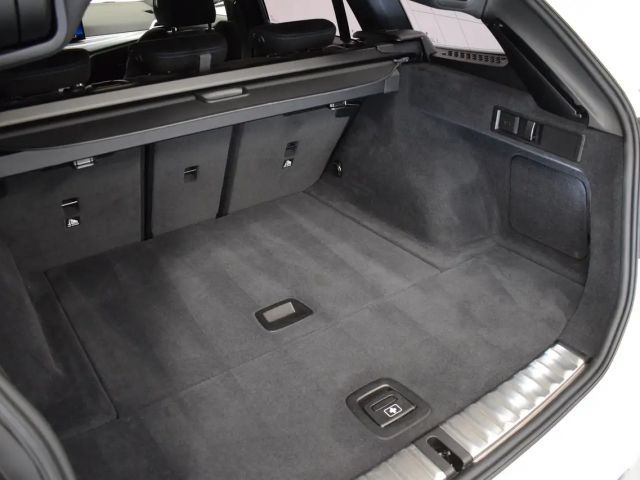 BMW 318 318i M-Sport Touring