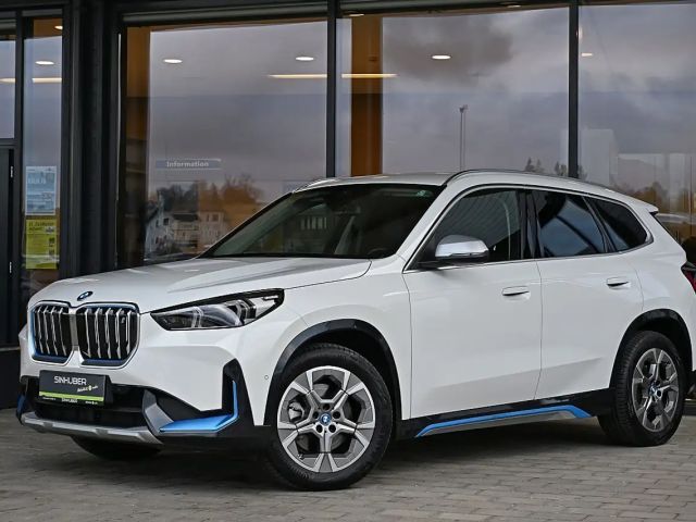 BMW iX1 xDrive30