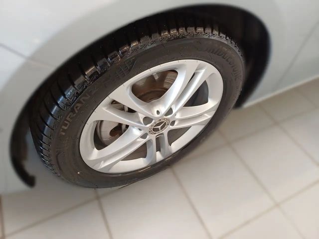 Mercedes-Benz A 180 LENKRADHEIZUNG LED HP KAMERA