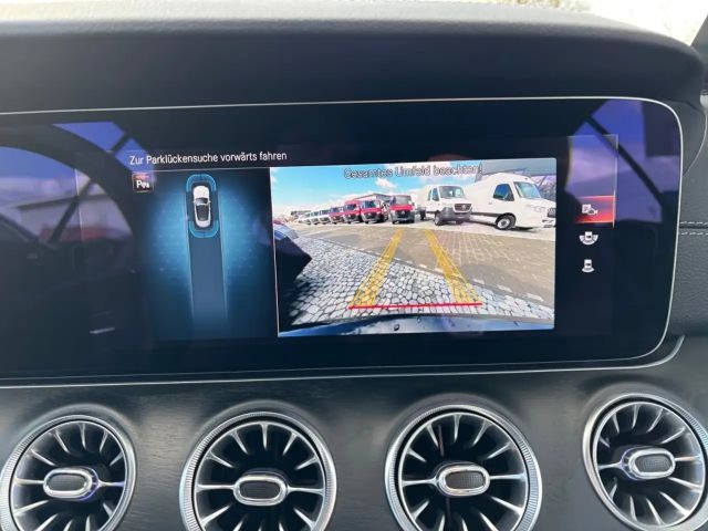 Mercedes-Benz E 300 AMG Line Cabriolet