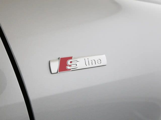 Audi Q4 e-tron S-Line