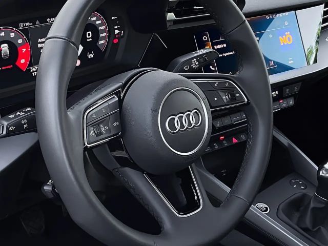 Audi A3 30 TFSI Sedan