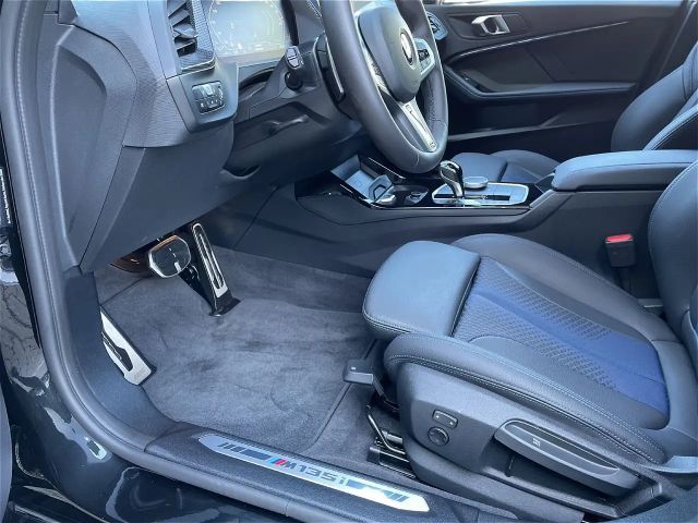 BMW 135 Sedan xDrive