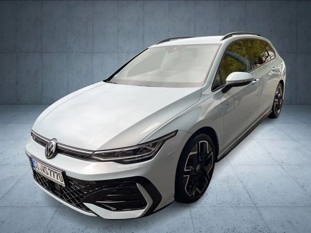 Volkswagen Golf 1.5 TSI R-Line Variant