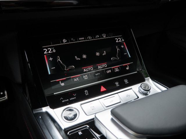 Audi Q8 e-tron 50 Quattro S-Line