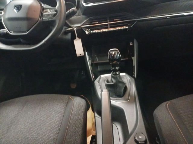 Peugeot 208 PureTech Style