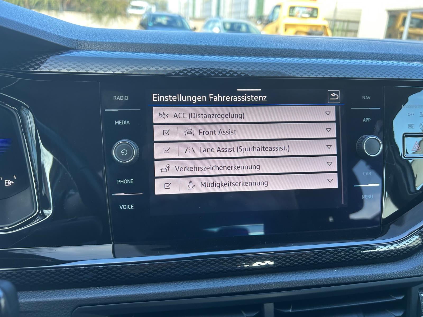 Volkswagen Taigo 1.0 TSI DSG Life