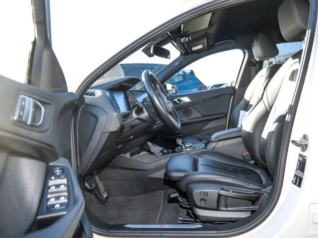 BMW 118 118i M-Sport Sedan