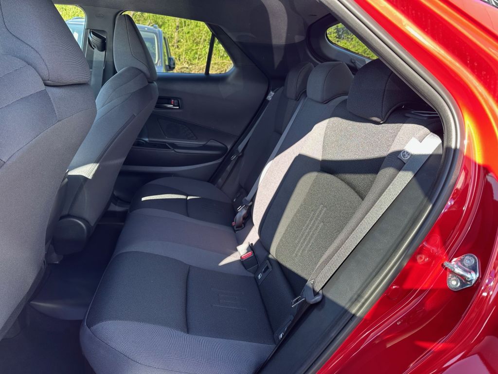 Toyota C-HR 5-deurs Team D Technik