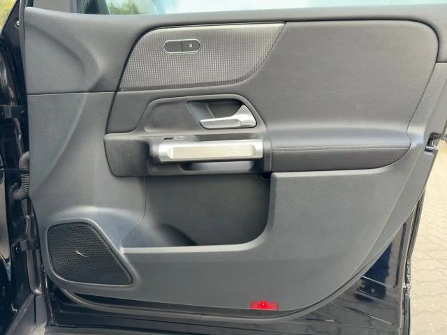 Mercedes-Benz GLB 180 Progressive