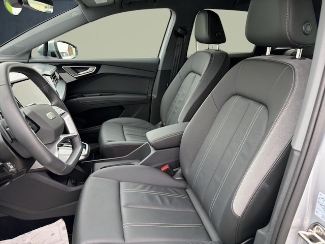 Audi Q4 e-tron SUV 45 e-tron Audi Q4 e-tron