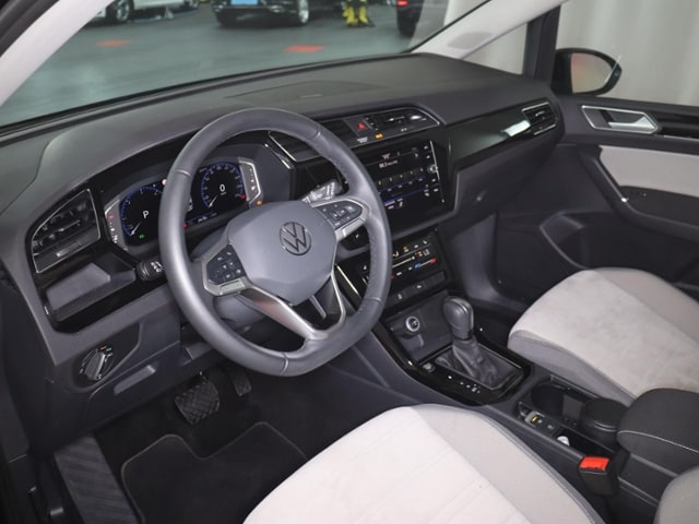 Volkswagen Touran 2.0 TDI DSG