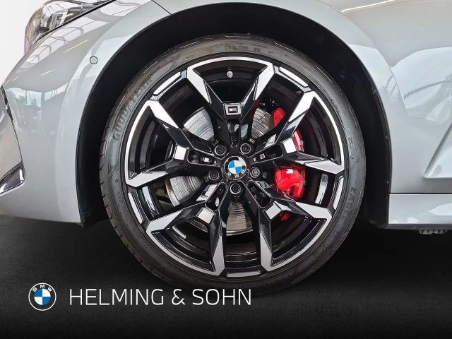 BMW 320 320i M-Sport Sedan xDrive