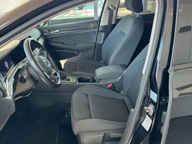 Volkswagen Golf 1.5 TSI Golf VIII