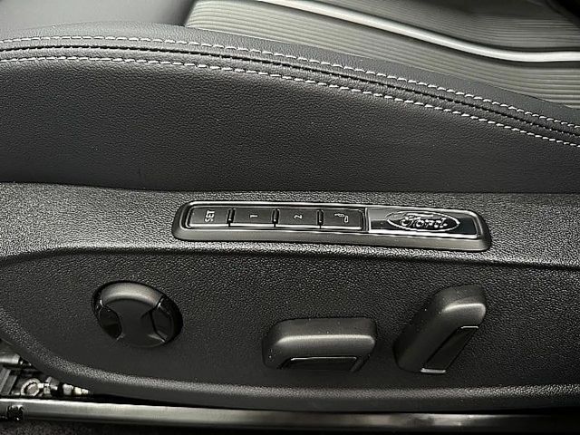 Ford Capri Extended range RWD