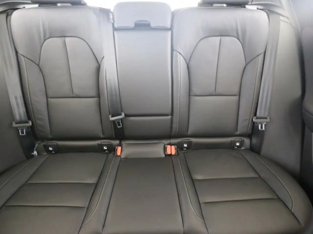 Volvo XC40 Dark Plus