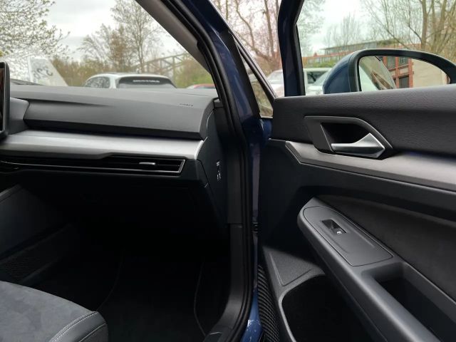 Volkswagen Golf DSG Golf VIII Life Variant