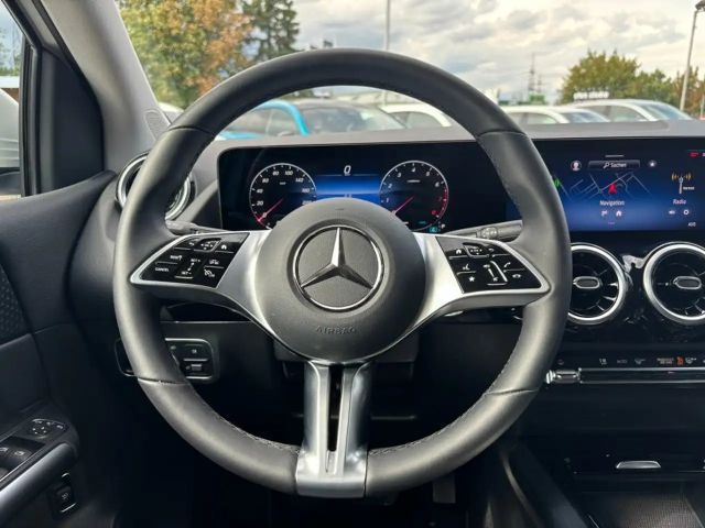 Mercedes-Benz B 200 B 200 PROGR+KAMERA+LED+ASSIST+EASY-P+SHZ+CARPLAY