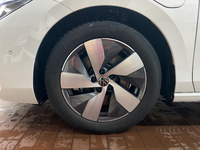 Volkswagen Passat 1.5 TSI DSG Variant