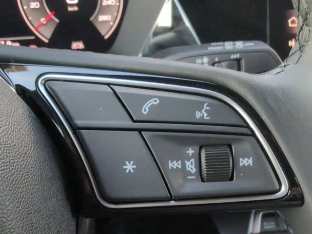 Audi A3 30 TDI Sedan