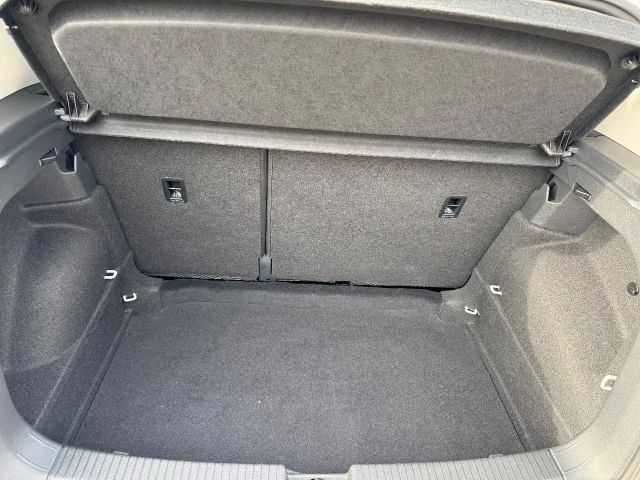 Volkswagen T-Cross TSI LED PDC SpurH SHZ KLIMA DAB+