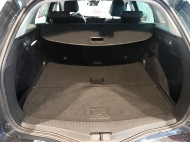 Renault Megane Combi TCe 140 Techno