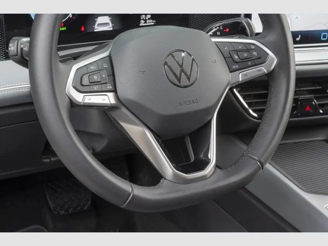 Volkswagen Passat 1.5 eTSI Business Variant