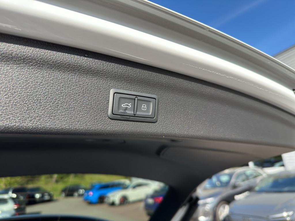 Audi Q3 35 TFSI S-Line S-Tronic