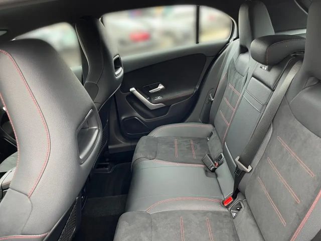 Mercedes-Benz A 200 AMG Line Guard