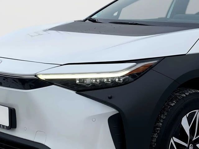 Toyota bZ4X 4x2 Team D