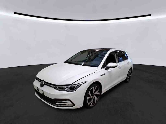 Volkswagen Golf 1.5 eTSI DSG Golf VIII Style