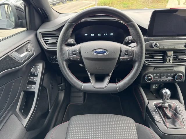 Ford Focus Limited ST Line