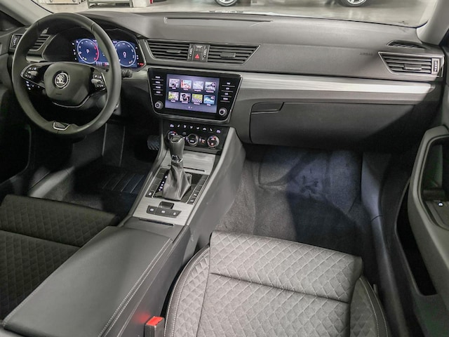 Skoda Superb 2.0 TDI Ambition Combi