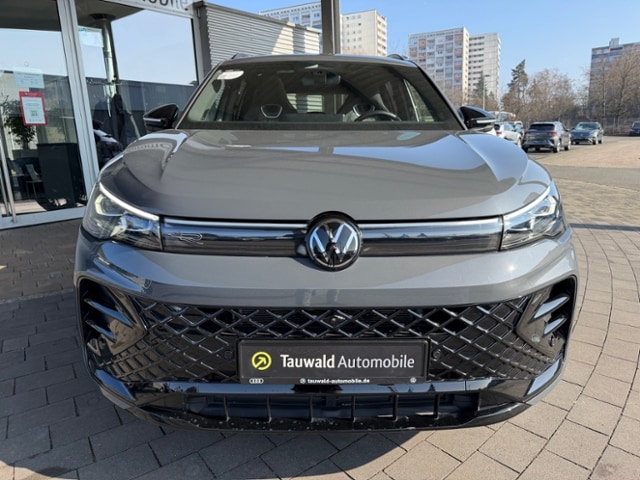 Volkswagen Tiguan 2.0 TSI DSG