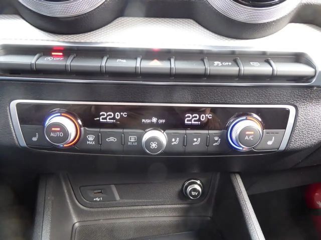 Audi Q2 2,0 TDI *LED*VIRTUAL*KAMERA*LEDER*