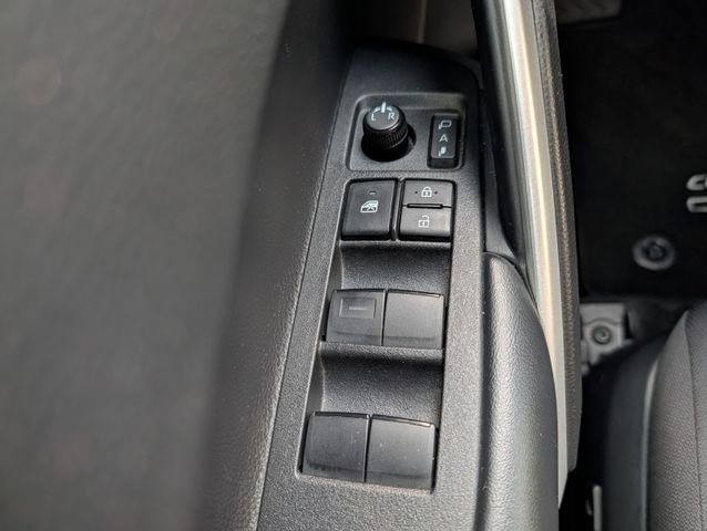 Toyota Corolla Cross 5-deurs Team D