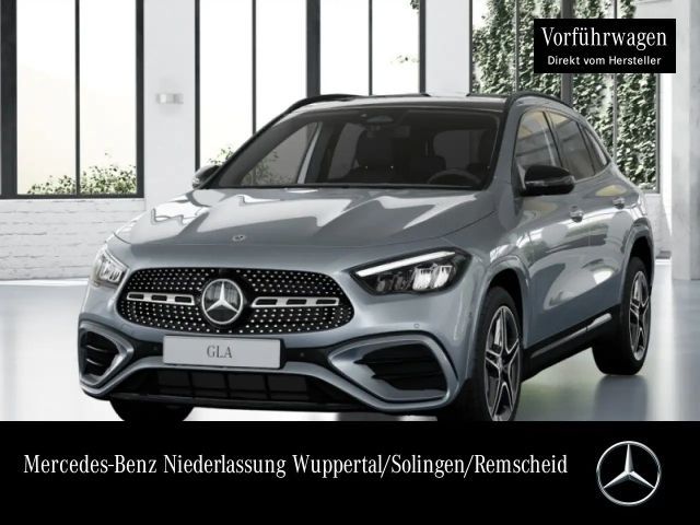 Mercedes-Benz GLA 180 AMG Line