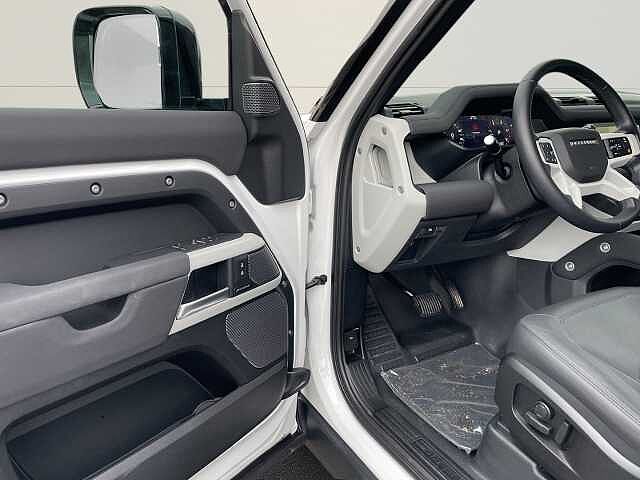 Land Rover Defender 90 SE
