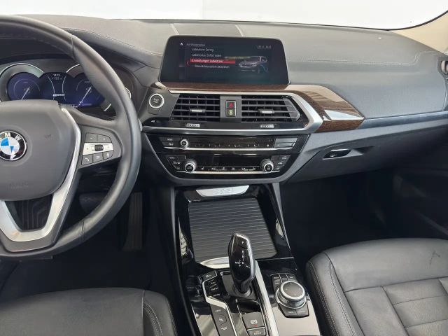 BMW X3 Luxury Line xDrive30e