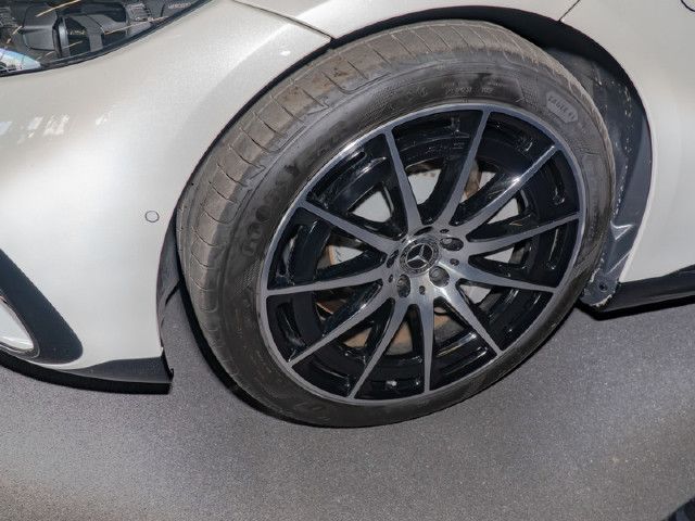 Mercedes-Benz EQS 450 Sedan