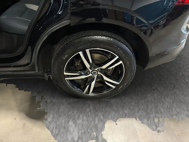 Volvo XC60 AWD Geartronic R-Design