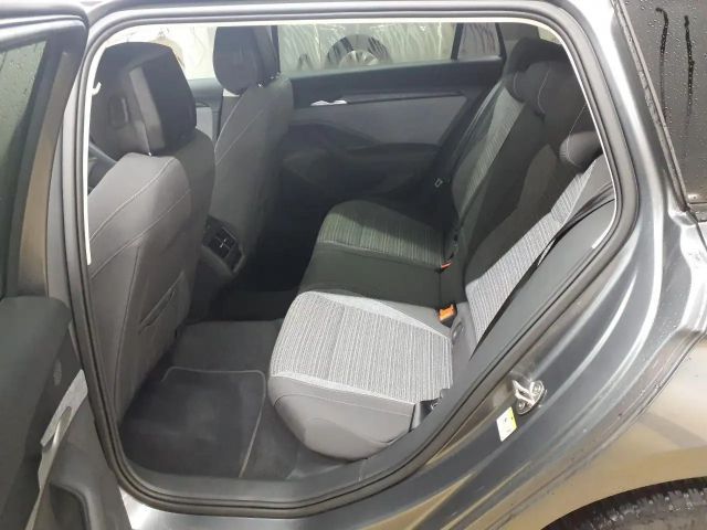 Skoda Superb 2.0 TDI 4x4 Combi Selection