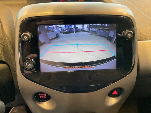 Toyota Aygo 1.0 VVT-i X-sky